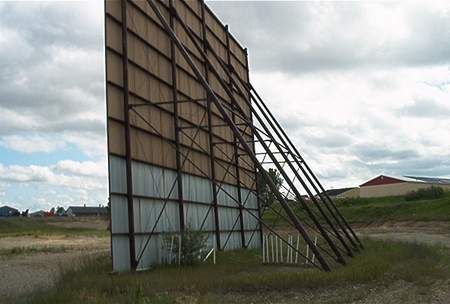 Sundowner Drive-In Theatre - Screen June 2003 (newer photo)